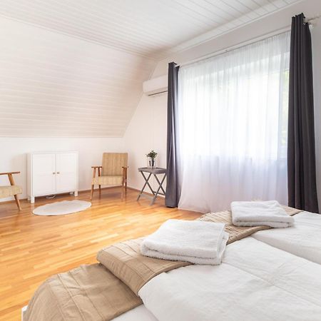 Jazmin Vendeghaz Villa Balatongyorok Bagian luar foto